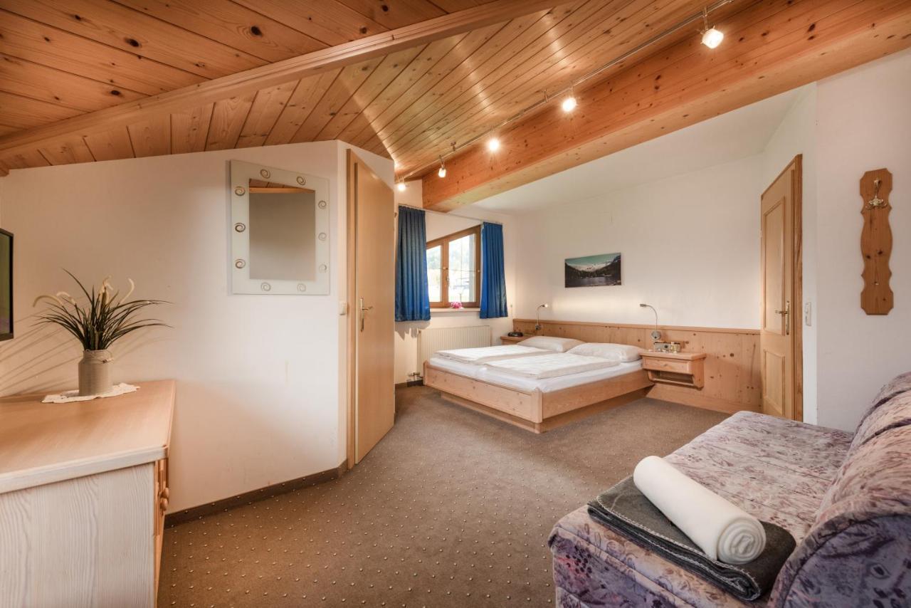 Gaestehaus Gratz - Inklusive Eintritt In Die Alpentherme ดอร์ฟกาชไตน์ ภายนอก รูปภาพ