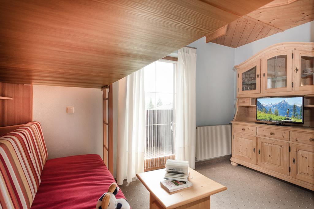 Gaestehaus Gratz - Inklusive Eintritt In Die Alpentherme ดอร์ฟกาชไตน์ ห้อง รูปภาพ